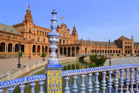 Plaza de España: สัมผัสอดีตอันรุ่งโรจน์และสถาปัตยกรรมอันวิจิตรของเซบียา!